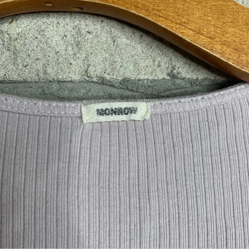 Monrow Ribbed V Neck Button Tee Shirt - Picture 6 of 7